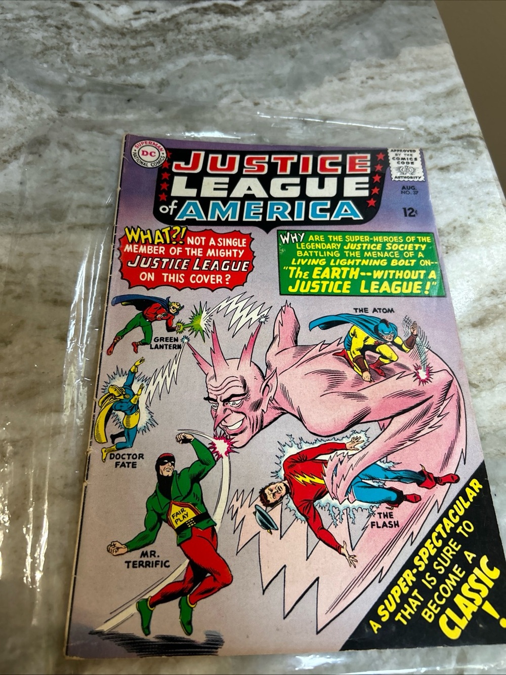 Justice League of America #37 DC Comics, August 1965 Silver Age Mr. Terrific 1st
